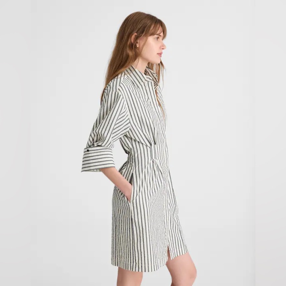 Madewell women’s Tucked Mini Shirtdress seersucker  Grey Stripe Size 12 NWT - Picture 2 of 10